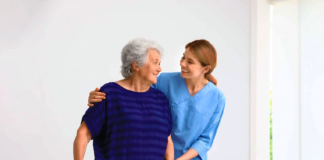 SE REQUIERE CUIDADOR/A DE ADULTO MAYOR PARA RESIDENCIA, TIEMPO COMPLETO