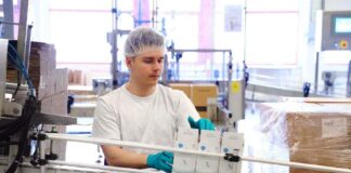 SE REQUIERE EMPACADOR HOMBRE Y/O MUJER PARA CONTROL DE CALIDAD Y ENVASADO DE PRODUCTOS