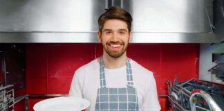 SE REQUIERE LAVAPLATOS PARA JORNADA DE MEDIO TIEMPO Y TIEMPO COMPLETO, NO SE REQUIERE EXPERIENCIA