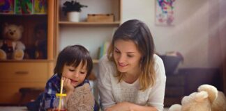SE REQUIERE NIÑERA RESPONSABLE PARA TRABAJAR 4 DÍAS A LA SEMANA