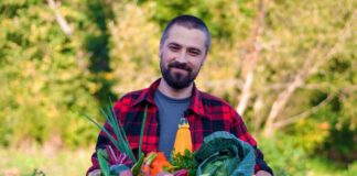 SE REQUIERE TRABAJADOR AGRÍCOLA CON MÍNIMA EXPERIENCIA PARA CARGA DE PRODUCTOS EN CAMIONES