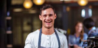 SE REQUIERE MOZO/A PARA CONTROL DE PEDIDOS Y ATENCIÓN AL CLIENTE EN CAFETERÍA