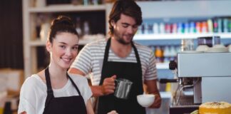 SE REQUIERE CAMAREROS PARA ATENCIÓN AL CLIENTE EN RESTAURANTE (HOMBRE Y/O MUJER)