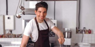 SE SOLICITA AYUDANTE DE COCINA DE MEDIO TIEMPO Y TIEMPO COMPLETO, NO SE REQUIERE EXPERIENCIA