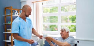 SE REQUIERE CUIDADOR DE ADULTO MAYOR PARA JORNADA DE MEDIO TIEMPO (CON O SIN EXPERIENCIA)