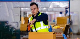 SE REQUIERE EMPAQUETADOR/A PARA ETIQUETADO DE MERCADERÍA, TURNO TARDE