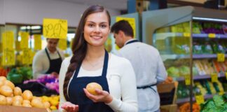 SE REQUIERE GONDOLERO PARA ACOMODO Y ROTACIÓN DE PRODUCTOS