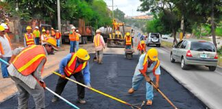 SE REQUIERE PEÓN DE CONSTRUCCIÓN DE CARRETERAS (TIEMPO COMPLETO)