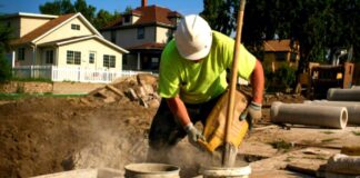 SE REQUIERE OBRERO PARA MEZCLADO Y VERTIDO DE HORMIGÓN