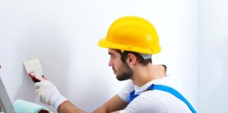SE REQUIERE PINTOR PARA MANTENIMIENTO Y REVESTIMIENTO DE PAREDES 4 DÍAS A LA SEMANA