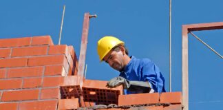 SE SOLICITA PEÓN DE CONSTRUCCIÓN PARA VERTIDO DE HORMIGÓN Y COLOCACIÓN DE ESTRUCTURAS
