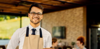 SE SOLICITA CAMARERO CON O SIN EXPERIENCIA PARA TURNO MAÑANA/ TARDE