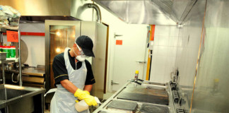 SE REQUIERE LAVAPLATOS CON O SIN EXPERIENCIA PARA ASEO DE COCINA Y CLASIFICACIÓN DE UTENSILIOS