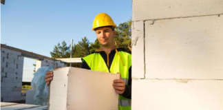 SE REQUIERE ALBAÑIL PARA REMODELACIONES GENERALES EN PROYECTOS DE CONSTRUCCIÓN