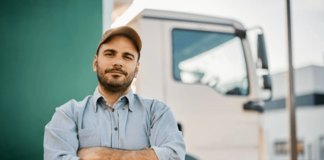 SE SOLICITA AYUDANTE DE CONDUCTOR PARA LABORES DE CARGA Y DESCARGA DE MERCADERÍA