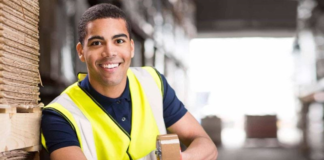 SE REQUIERE EMPACADOR HOMBRE Y/O MUJER PARA CLASIFICACIÓN Y ETIQUETADO DE PRODUCTOS