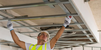 SE SOLICITA OPERARIO DE CONSTRUCCIÓN PARA LABORES DE REMODELACIÓN (HOMBRE Y/O MUJER)