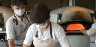 SE SOLICITA AYUDANTE DE COCINA PARA PREPARACIÓN DE PIZZAS (CON O SIN EXPERIENCIA)