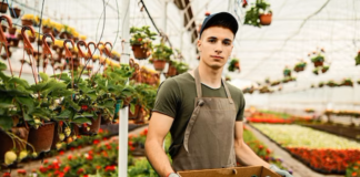 SE SOLICITA TRABAJADOR DE VIVERO, NO SE REQUIERE EXPERIENCIA