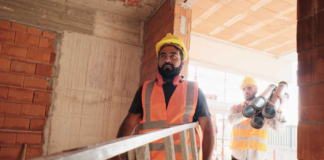 SE SOLICITA PERSONAL DE CONSTRUCCIÓN PARA CARGA Y DESCARGA DE MATERIALES (JORNADA PARTIDA)
