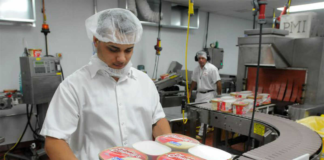 SE SOLICITA EMPACADOR DE HELADOS PARA CONTROL DE CALIDAD Y ETIQUETADO DE PRODUCTOS