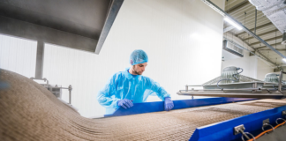 SE REQUIERE PERSONAL DE PRODUCCIÓN HOMBRE Y/O MUJER PARA ENVASADO DE ALIMENTOS
