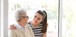 SE REQUIERE CUIDADORA DE ADULTO MAYOR PARA TURNO VESPERTINO EN RESIDENCIA (TIEMPO COMPLETO)