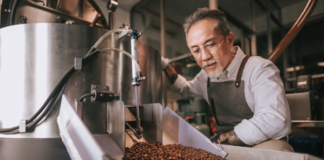 SE SOLICITA EMPACADOR PARA CONTROL DE CALIDAD Y ETIQUETADO DE CAFÉ