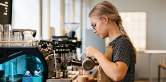 SE REQUIERE MOZO DE CAFETERÍA PARA ATENCIÓN AL CLIENTE (HOMBRE Y/O MUJER)