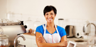 SE SOLICITA AYUDANTE DE COCINA PARA JORNADA DE TIEMPO COMPLETO CON DISPONIBILIDAD LOS FINES DE SEMANA