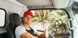 SE SOLICITA CONDUCTOR DE CAMIÓN PARA CARGA Y DESCARGA DE MERCADERÍA (TIEMPO COMPLETO)