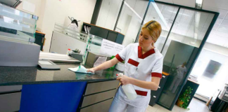 SE REQUIERE OPERARIO DE LIMPIEZA PARA ASEO DE OFICINAS Y ÁREAS COMUNES