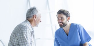SE REQUIERE CUIDADOR DE ADULTO MAYOR PARA ASISTENCIA DIARIA EN RESIDENCIA (MEDIO TIEMPO)