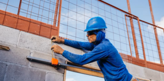SE REQUIERE TRABAJADOR DE CONSTRUCCIÓN PARA VERTIDO Y NIVELACIÓN DE HORMIGÓN
