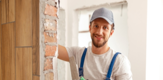 SE REQUIERE ALBAÑIL PARA REMODELACIÓN DE EDIFICIOS (LUNES A VIERNES)