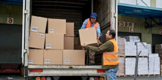 SE REQUIERE CHÓFER PARA CARGA Y ENTREGA DE MERCADERÍA (TURNO DIURNO Y NOCTURNO)