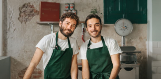 SE SOLICITA PIZZERO PARA PREPARACIÓN Y CONTROL DE CALIDAD DE MASA