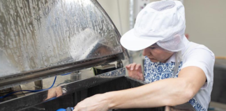 SE SOLICITA PILERO PARA ASEO DE OLLAS Y EQUIPOS DE COCINA, NO SE REQUIERE EXPERIENCIA PREVIA