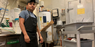 SE REQUIERE FRIEGAPLATOS PARA ASEO DE EQUIPOS Y UTENSILIOS DE COCINA