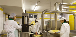 SE SOLICITA OPERARIO DE PRODUCCIÓN PARA AMASADO DE PRODUCTOS Y CONTROL DE CALIDAD