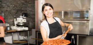 SE SOLICITA PIZZERO PARA PREPARACIÓN DE MASA EN JORNADA PARCIAL