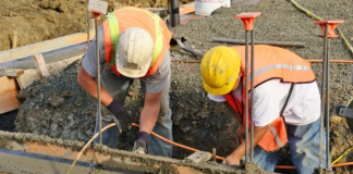 SE REQUIERE PEÓN DE CONSTRUCCIÓN PARA REVESTIMIENTO Y MONTADO DE ENCOFRADOS DE HORMIGÓN