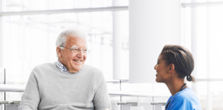 SE REQUIERE CUIDADOR DE ADULTO MAYOR PARA TURNO DIURNO EN RESIDENCIA