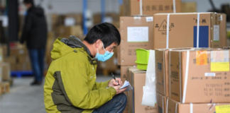 SE REQUIERE CHEQUEADOR DE MERCADERÍA PARA REGISTRO Y CONTROL DE PRODUCTOS