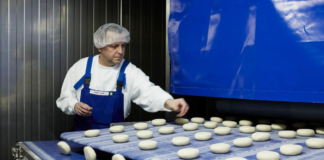 SE SOLICITA OPERARIOS DE PRODUCCIÓN PARA ELABORACIÓN Y ENVASADO DE PRODUCTOS