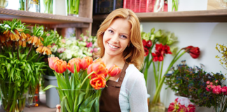 SE SOLICITA TRABAJADOR PARA TIENDA DE FLORES, NO SE REQUIERE EXPERIENCIA