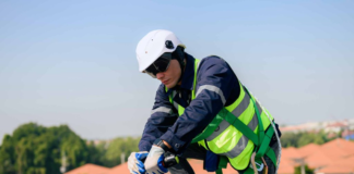 SE REQUIERE TRABAJADOR DE CONSTRUCCIÓN PARA REPARACIÓN E INSTALACIÓN DE TECHOS