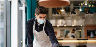 SE SOLICITA CAMARERO PARA ATENCIÓN AL CLIENTE EN RESTAURANTE (DISPONIBILIDAD HORARIA)