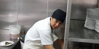 SE REQUIERE LAVAPLATOS PARA SANITIZAR EQUIPOS DE COCINA, TIEMPO COMPLETO Y MEDIO TIEMPO