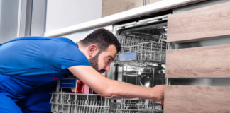SE SOLICITA FRIEGAPLATOS PARA ASEO DE OLLAS Y EQUIPOS DE COCINA, NO SE REQUIERE EXPERIENCIA